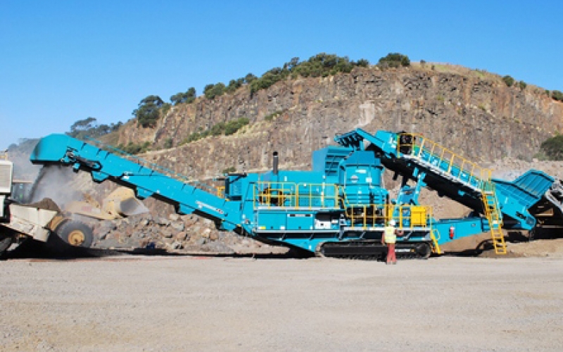 Powerscreen 1500 Maxtrak concasseur à cône