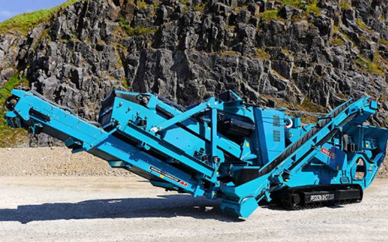 Powerscreen XH320 et XH320SR concasseurs à percussion mobile - Hillhead 2010