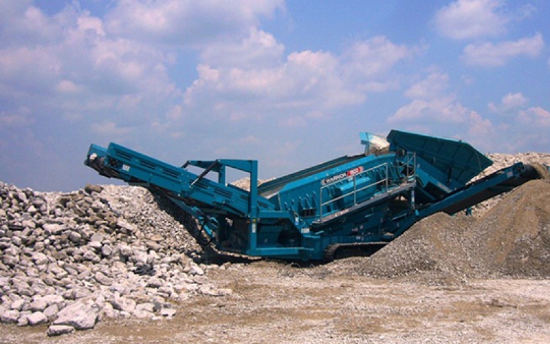 Powerscreen Warrior 1800